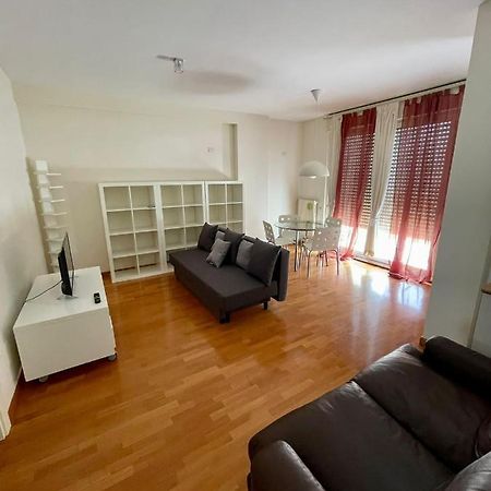 Terrace Apartment Бари Экстерьер фото
